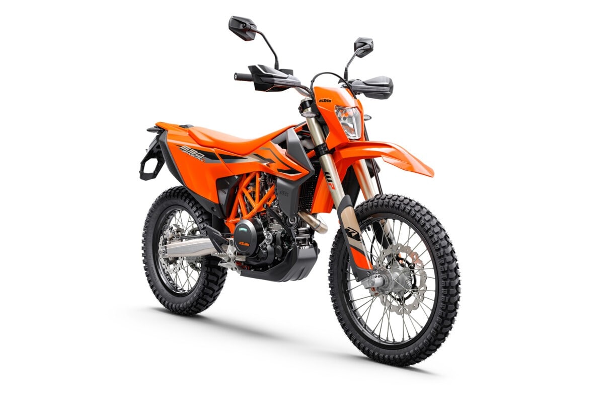 KTM 690 Enduro R e 690 SMC R: le novità per il 2023!